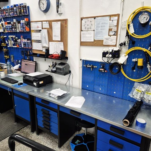 stanowisko-sprawdzania-narzedzi-enerpac